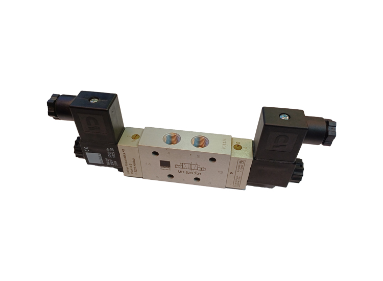 شیر برقی کنترل جهت Hafner سایز 1/4 | MH520701